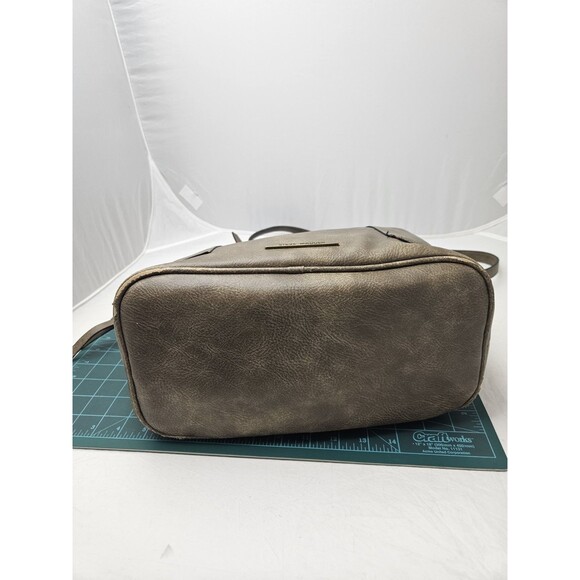 Steve Madden Vegan Leather Crossbody Bag Green - Picture 8 of 16